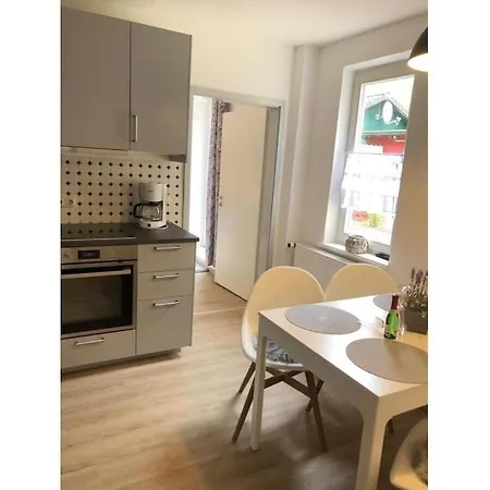 Ahrenshoop * פרראו